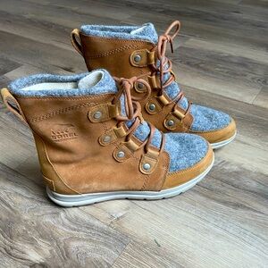 Sorel women’s waterproof boots